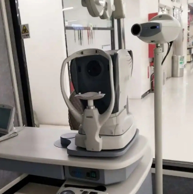 视力筛查仪是否会对眼睛造成不适或伤害？