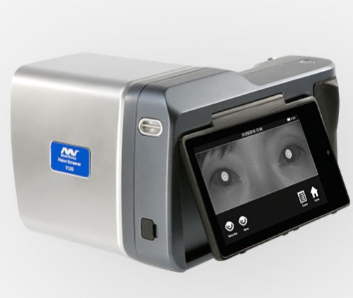 视力筛查仪在学生视力监测平台中的集成应用